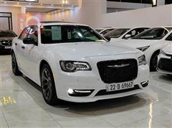 کرایسلەر 300